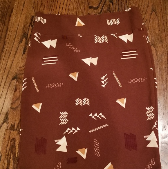 LuLaRoe Dresses & Skirts - Lularoe Cassie Brown Tan Print Skirt Sz 2XL